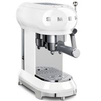 Smeg BCC02 Kompakte Kaffeevollautomat mit 50er Kaffeemaschine Jahre Design Retro Dampffunktion im